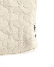 Load image into Gallery viewer, Taikan Quilted Vest in Dune
