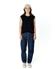 Load image into Gallery viewer, Taikan Knitted Sweater Vest in Black Cream
