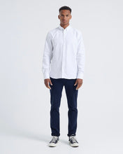 Load image into Gallery viewer, By Garment Makers Men&#39;s Tom Oxford Shirt
