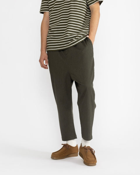 Revolution Men's Baggy Casual Trouser in Army