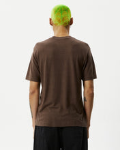Load image into Gallery viewer, Afends Men&#39;s Classic Hemp Retro Tee in Coffee
