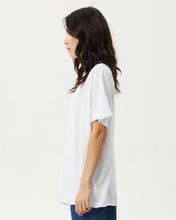 Load image into Gallery viewer, Afends Women&#39;s Slay Oversized Tee in White

