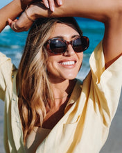 Load image into Gallery viewer, I SEA Camilla Sunglasses
