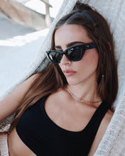 Load image into Gallery viewer, I SEA Fiona Sunglasses
