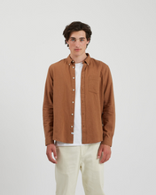 Load image into Gallery viewer, Minimum Men&#39;s Yonathan Shirt in Toasted Coconut
