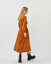 Load image into Gallery viewer, back view of the Minimum Women&#39;s Larada Midi Dress in Roasted Pecan
