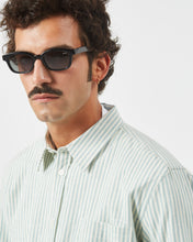 Load image into Gallery viewer, close up of the collar of the Minimum Men&#39;s Jack Shirt in Oil Blue on a model
