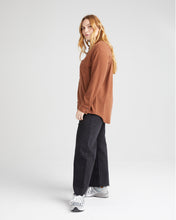 Load image into Gallery viewer, Richer Poorer Women&#39;s Cozy Rib Shacket in Latte
