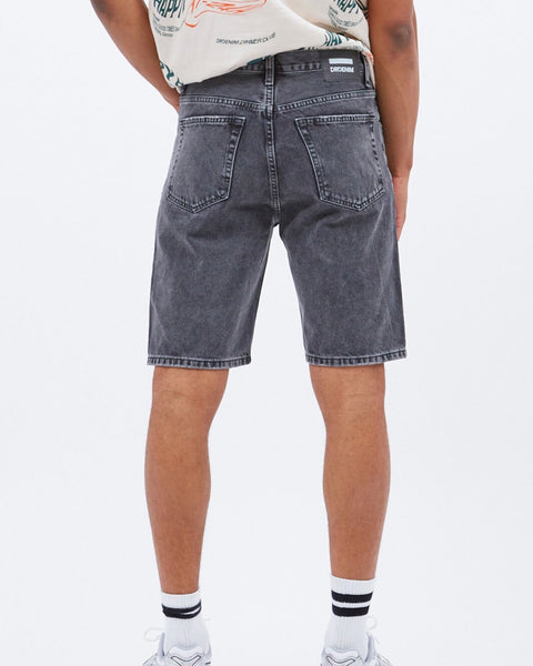 a close up back view of the Dr. Denim Men's Dash Shorts in Night Grey Vintage on a model