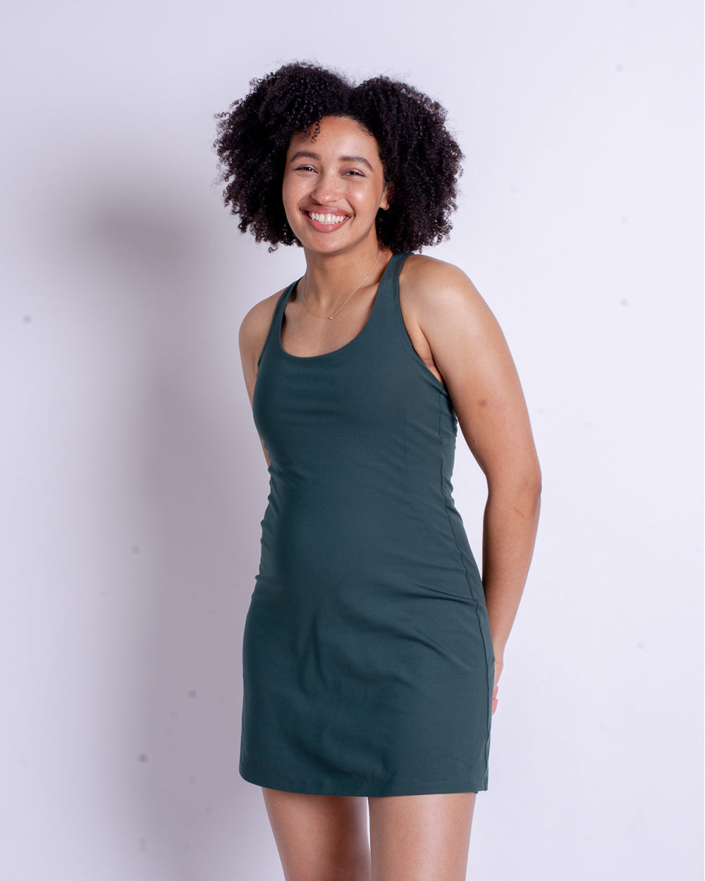 Girlfriend Collective Paloma Dress in Moss – zebraclubcanada