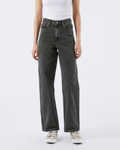 Load image into Gallery viewer, Dr. Denim Women&#39;s Echo Jean in Washed Thyme
