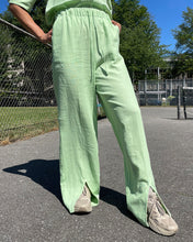 Load image into Gallery viewer, NA-KD Linen Suit Pants in Light Green
