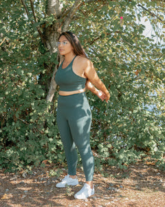 Girlfriend Collective Legging in Moss